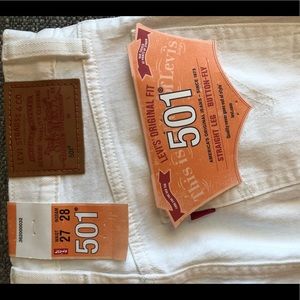 Levi’s 501 straight leg jeans